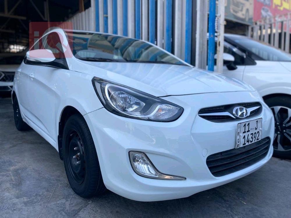 هیوندای ئەکسنت